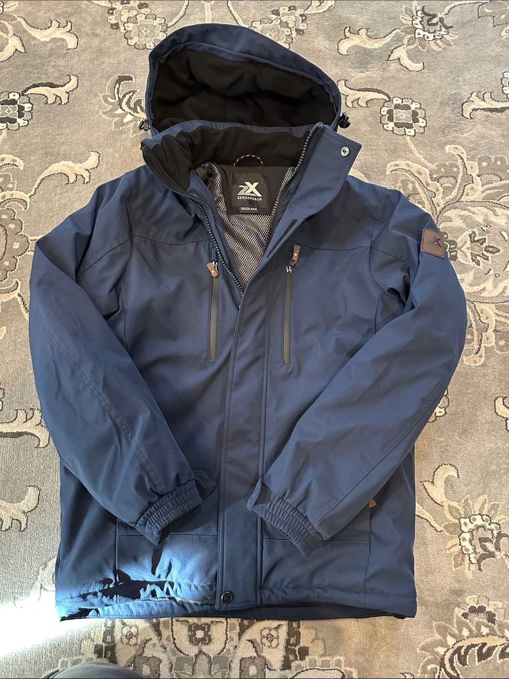 ZeroXposur Men’s Small Navy Hooded Winter Jacket